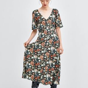 Cute Zara Boho Vintage Floral Mid Dress- Sml